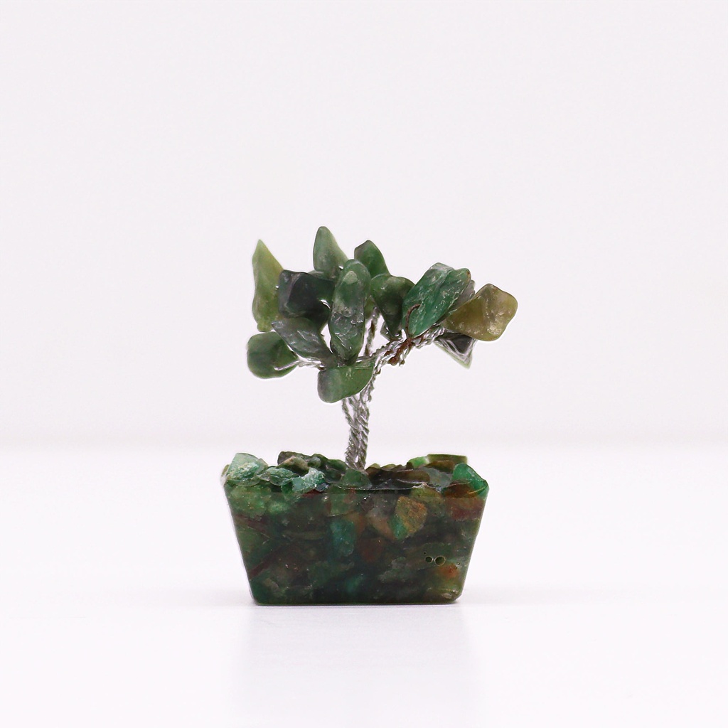 [MGemT-06] Mini árbol de piedras preciosas sobre base de orgonita - Aventurina verde (15 piedras)