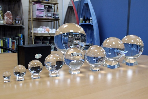 [AWCball-05] Bola de Cristal con Soporte 80mm